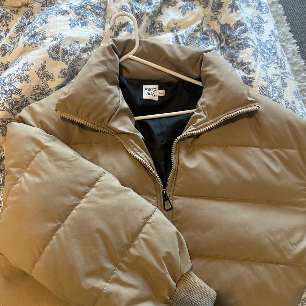 Cropped puffer jacket princess polly